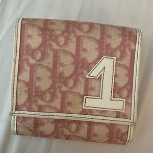 Dior wallet